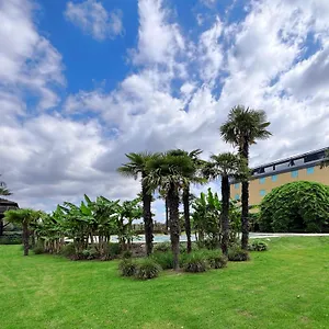 4* Hotel Royal Garden