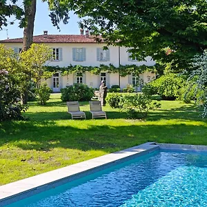 4* Hotel Dandelion & Park
